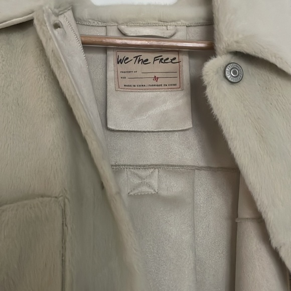 Gorgeous oversized faux fur jacket from Free People. - Picture 2 of 3